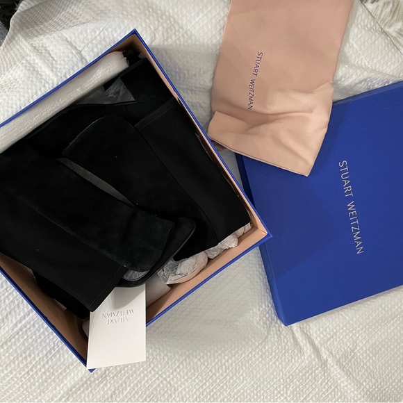 Stuart Weitzman suede knee high boots - Picture 8 of 8